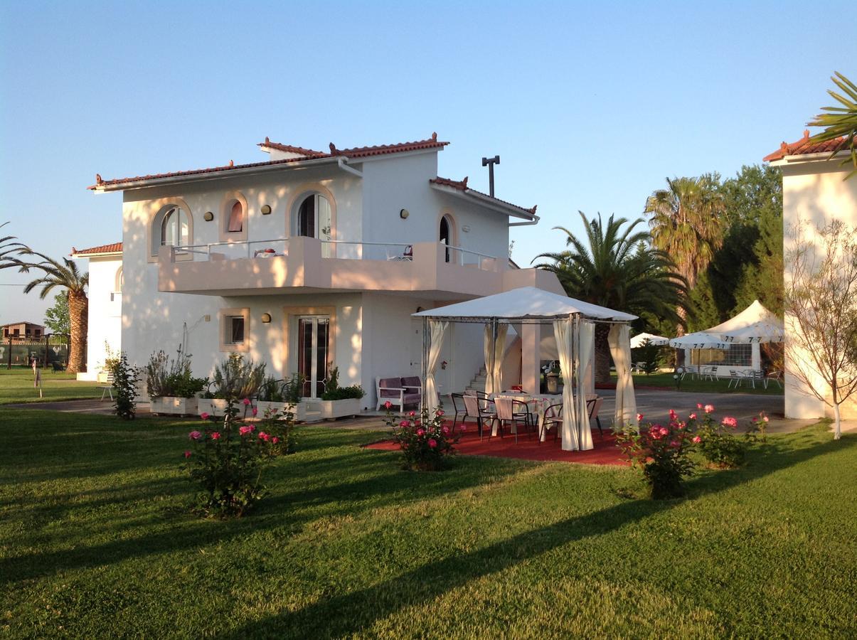 7Syn7 Aparthotel Oreoi Exterior photo